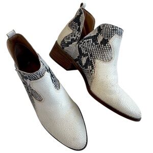 EUC Lucky Brand Leather Leymon Ankle Booties Size 7.5